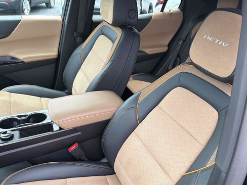 Certified 2025 Chevrolet Equinox ACTIV w/ Convenience Package III FWD image 30