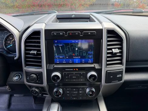 Used 2020 Ford F150 Lariat w/ Equipment Group 502A Luxury AWD/4WD image 21