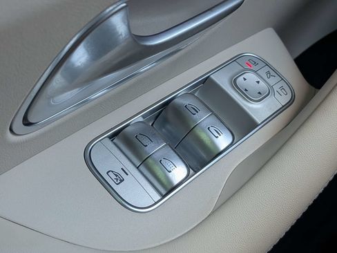 Used 2025 Mercedes-Benz GLE 53 AMG 4MATIC image 24