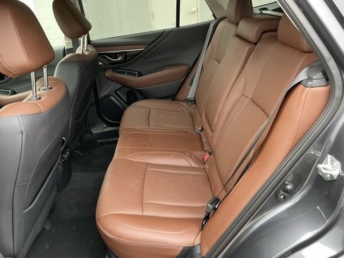 Certified 2022 Subaru Outback Touring XT w/ Popular Package #2 image 11