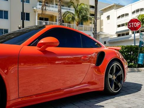 Used 2016 Porsche 911 4 Coupe AWD/4WD image 11