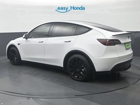 Used 2022 Tesla Model Y Long Range AWD/4WD image 5