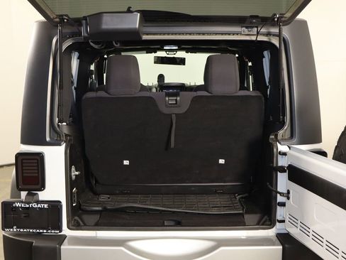 Used 2013 Jeep Wrangler Sport AWD/4WD image 17