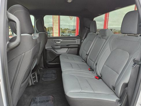 Used 2023 RAM 1500 Big Horn AWD/4WD image 9