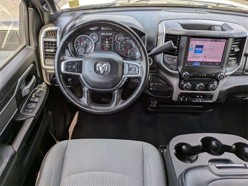 Used 2024 RAM 2500 Big Horn image 16