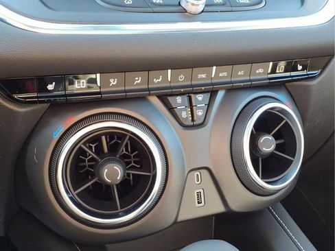 New 2026 Chevrolet Blazer LT w/ Midnight/Sport Edition image 10