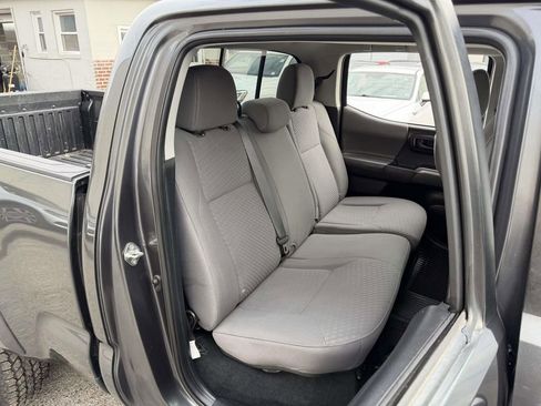 Used 2020 Toyota Tacoma SR5 image 14