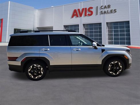 Used 2025 Hyundai Santa Fe SEL image 7