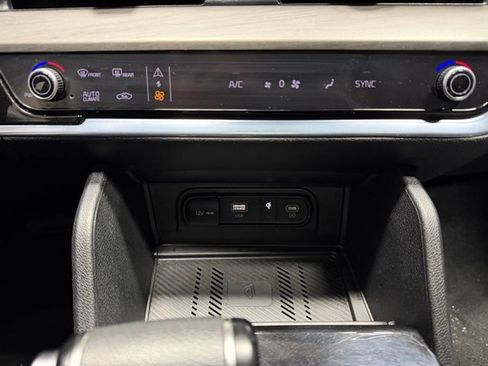 Used 2023 Kia Sportage X-Line w/ X-Line Premium Package image 33