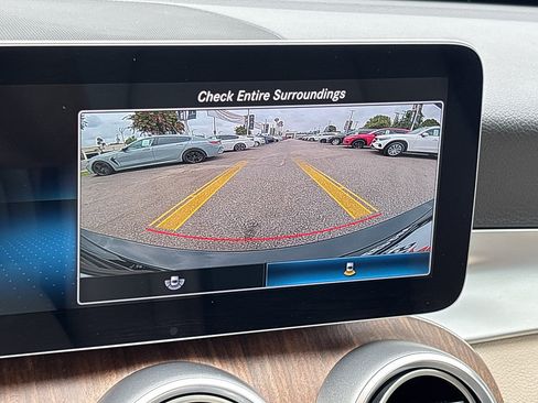 Used 2020 Mercedes-Benz C 300 4MATIC Sedan image 18