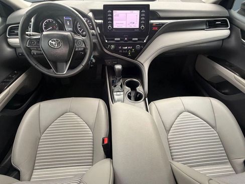 Used 2023 Toyota Camry SE image 15
