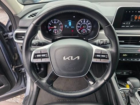 Used 2022 Kia Telluride LX image 20