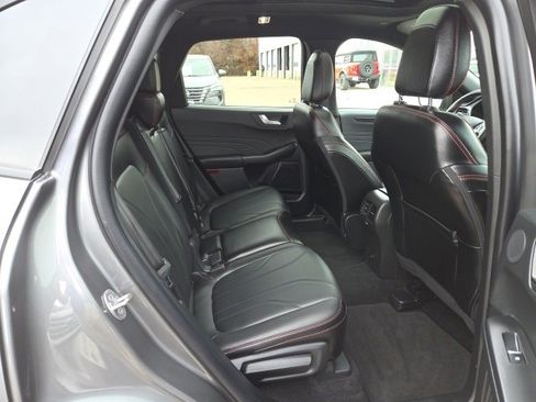 Certified 2025 Ford Escape ST-Line Elite w/ Premium Technology Package image 41