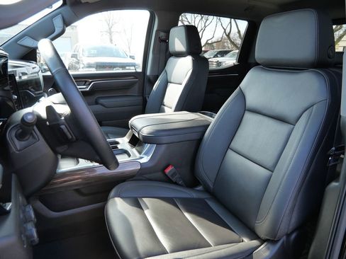 Used 2025 Chevrolet Silverado 1500 RST w/ Convenience Package II image 30