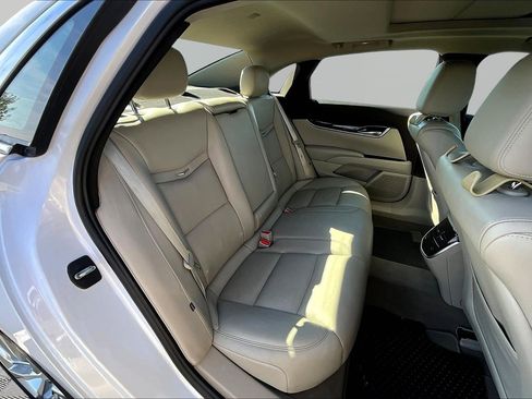 Used 2017 Cadillac XTS Luxury w/ Driver Awareness Package image 24