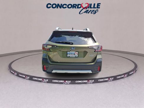 Used 2020 Subaru Outback Touring w/ Tech Package 2 AWD/4WD image 5