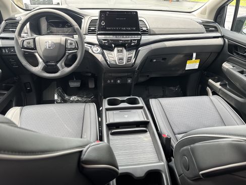 New 2026 Honda Odyssey Elite image 18