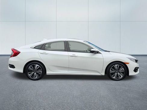 Used 2018 Honda Civic EX-L image 6