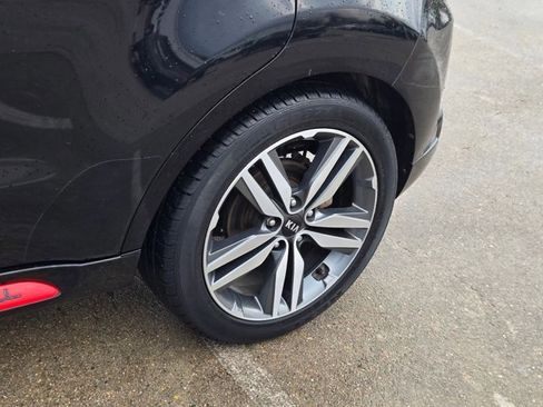 Used 2015 Kia Soul + image 22