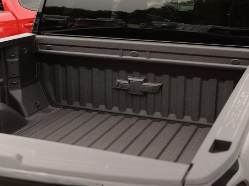 New 2026 Chevrolet Silverado 1500 RST w/ RST Select Package AWD/4WD image 5