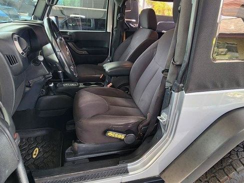 Used 2014 Jeep Wrangler Sport w/ Quick Order Package 24S AWD/4WD image 27