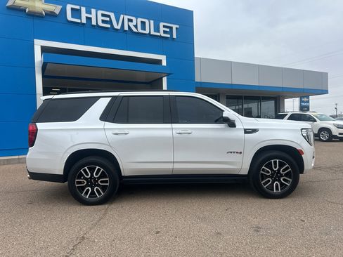Certified 2022 GMC Yukon AT4 AWD/4WD image 2