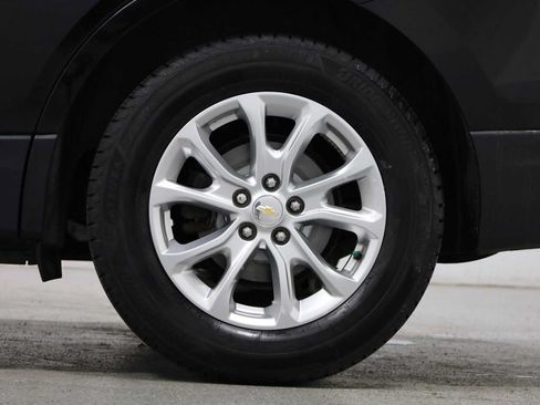 Used 2020 Chevrolet Equinox LT w/ Driver Convenience Package FWD image 36