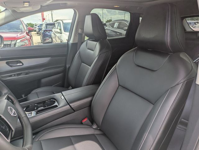 Used 2025 Nissan Murano SL AWD/4WD image 15