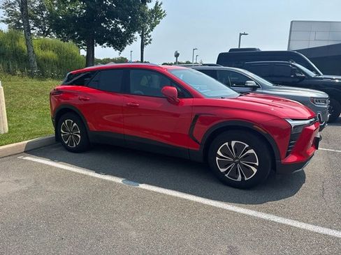 Certified 2024 Chevrolet Blazer EV LT AWD/4WD image 8