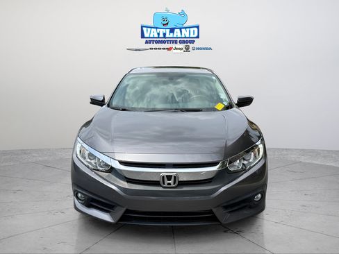 Used 2018 Honda Civic EX-T image 8