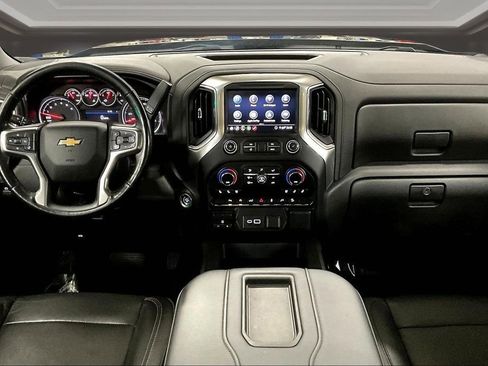 Used 2020 Chevrolet Silverado 1500 LTZ AWD/4WD image 8