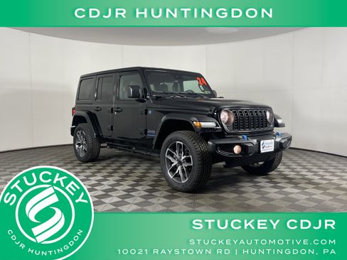 Used 2024 Jeep Wrangler Sport S image 1