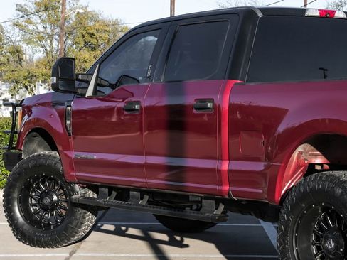 Used 2017 Ford F250 XLT w/ XLT Value Package image 13