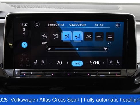 Used 2025 Volkswagen Atlas Cross Sport SE FWD image 20