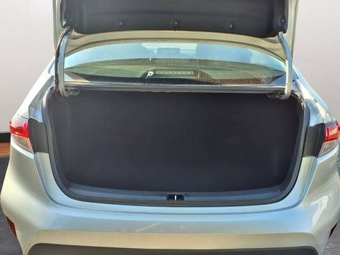Used 2023 Toyota Corolla LE FWD image 21