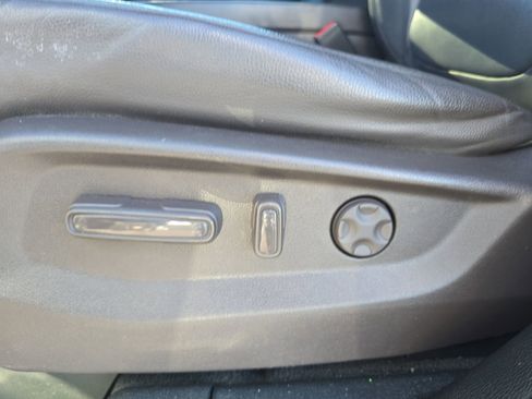 Used 2018 Honda Odyssey Touring image 17