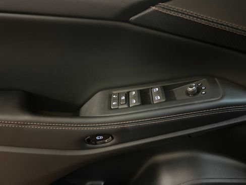 New 2026 Jeep Cherokee Overland w/ Advanced Pro Tech Group AWD/4WD image 10
