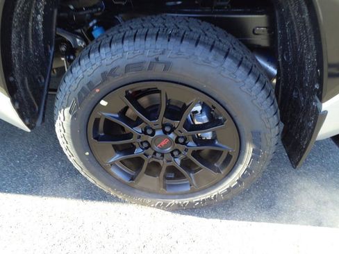 New 2025 Toyota Tundra Platinum image 8