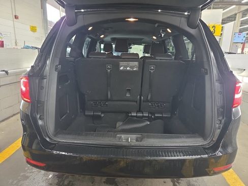 Used 2023 Honda Odyssey Sport image 3