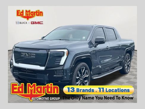 Certified 2025 GMC Sierra EV Denali AWD/4WD image 1