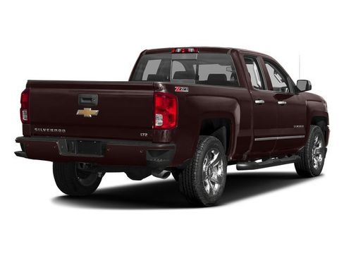 Used 2018 Chevrolet Silverado 1500 LTZ Z71 w/ LTZ Plus Package AWD/4WD image 2