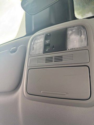 Used 2019 Honda Odyssey EX image 18