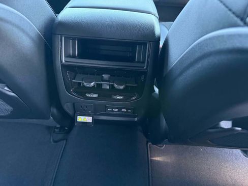 New 2026 Jeep Grand Cherokee Altitude image 22