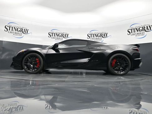Used 2023 Chevrolet Corvette Z06 w/ Stealth Interior Trim Package image 20