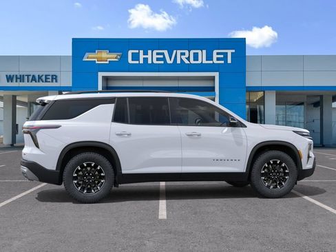 New 2026 Chevrolet Traverse Z71 w/ Driver Confidence Package AWD/4WD image 5