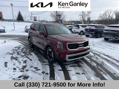 Certified 2023 Kia Telluride EX image 7