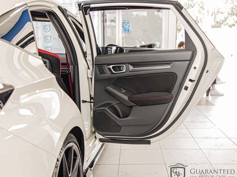 Used 2024 Honda Civic Type R image 39