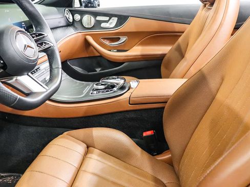 Used 2023 Mercedes-Benz E 450 Cabriolet image 22