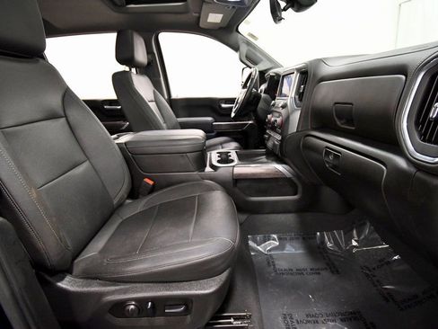 Used 2023 Chevrolet Silverado 2500 LTZ w/ LTZ Premium Package image 19