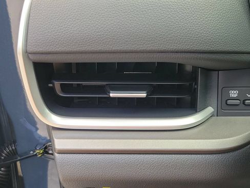 New 2026 Toyota Grand Highlander FWD image 31